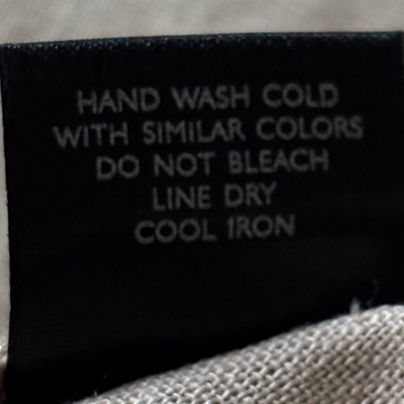 Natori Beige Tan Embroidery Linen V-Neck Dolman Sleeve Tunic Top Women's Size L - Picture 16 of 17